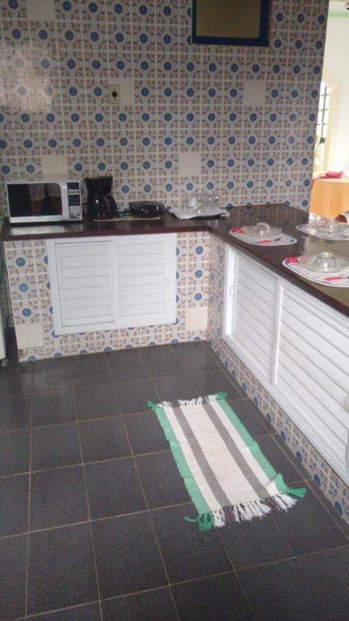 Casa Terrea A 2 Min Da Praia Dos Anjos Арраял-ду-Кабу Екстер'єр фото
