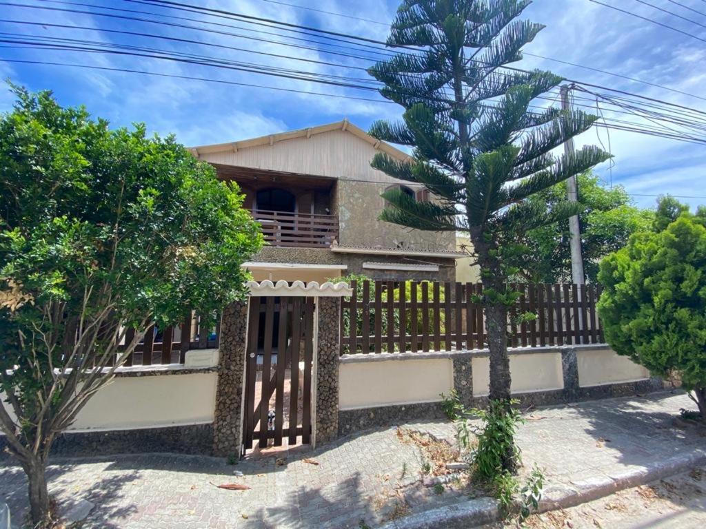 Casa Terrea A 2 Min Da Praia Dos Anjos Арраял-ду-Кабу Екстер'єр фото
